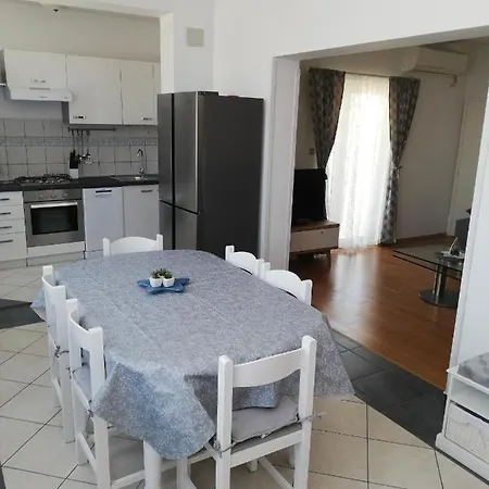 Apartment By The Sea Grebastica, Sibenik - 9695 *